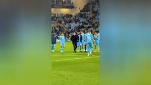 英超赛季收官分析五大悬念与杯赛希望